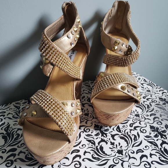 Wedges - Picture 2 of 2